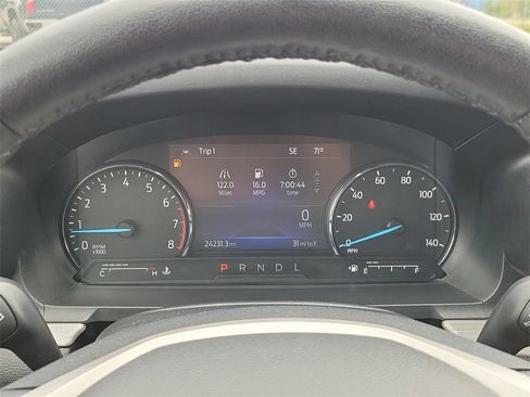 Used 2022 Ford Explorer XLT w/ Equipment Group 202A image 22