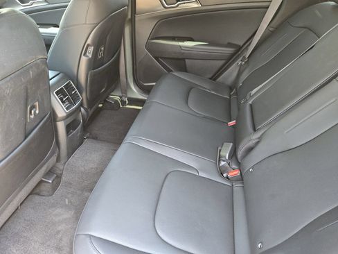 Certified 2025 Kia Sportage EX AWD/4WD image 29