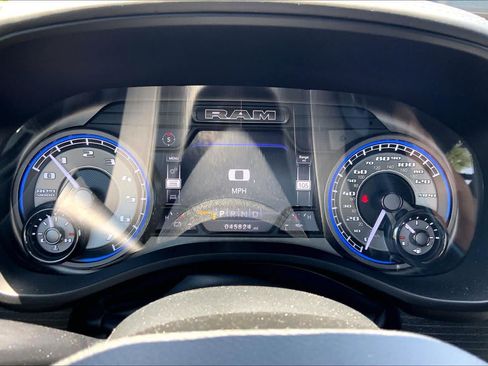 Used 2022 RAM 1500 Limited w/ Night Edition AWD/4WD image 26