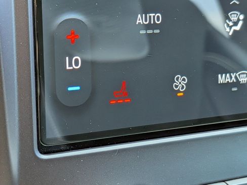Used 2022 Ford Edge ST AWD/4WD image 26