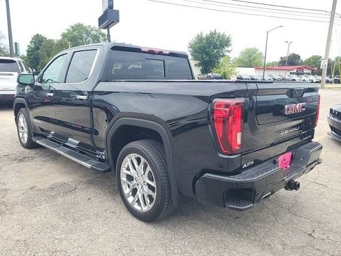 Used 2023 GMC Sierra 1500 Denali w/ Technology Package AWD/4WD image 11