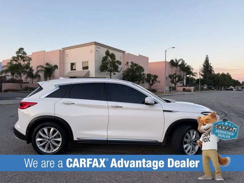Used 2019 INFINITI QX50 Essential w/ Premium Audio Package FWD image 3