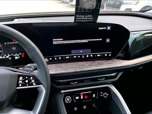 New 2025 Audi Q5 Premium Plus image 6