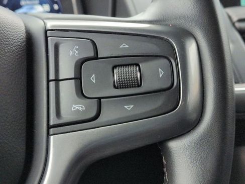 Used 2024 Chevrolet Suburban LT image 16