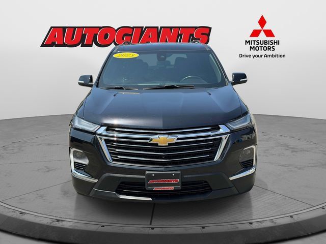 Used 2023 Chevrolet Traverse LT w/ LT Premium Package AWD/4WD image 6