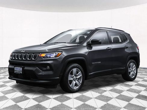 Used 2022 Jeep Compass Latitude w/ Convenience Group image 40