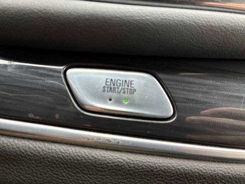 Used 2019 Buick Enclave Premium image 17