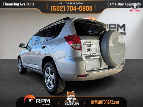 Used 2007 Toyota RAV4 2WD V6 w/ 3rd Row image 24