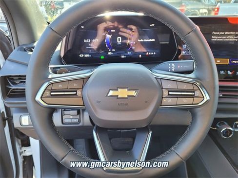 New 2025 Chevrolet Silverado EV LT image 11