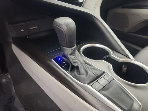 Used 2023 Toyota Camry LE image 35