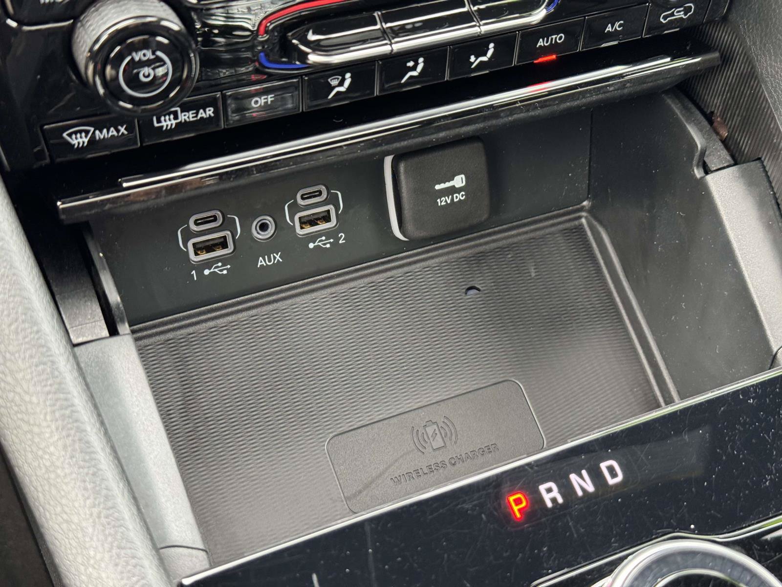 Used 2025 Jeep Grand Cherokee Altitude AWD/4WD image 14