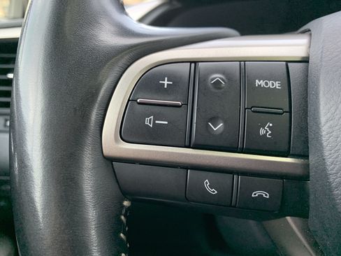 Used 2022 Lexus RX 450hL Luxury w/ Cold Area Package (CT) AWD/4WD image 19