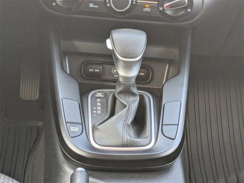 Used 2023 Kia Soul LX w/ Option Group 015 image 16