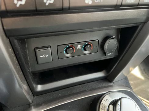 Used 2020 Toyota 4Runner Limited image 37