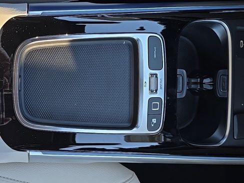 New 2026 Mercedes-Benz GLB 250 4MATIC image 18