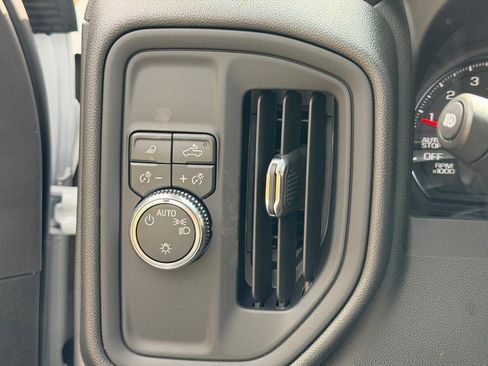 Used 2026 GMC Sierra 1500 Pro w/ Pro Value Package RWD image 12