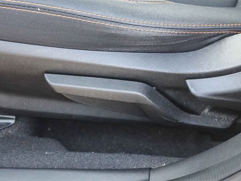 Used 2019 Subaru Crosstrek 2.0i Premium image 29