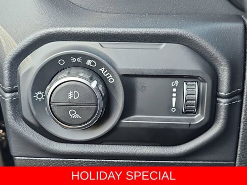 New 2025 Jeep Gladiator Willys image 25