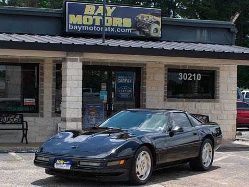 Used 1996 Chevrolet Corvette Coupe RWD image 1