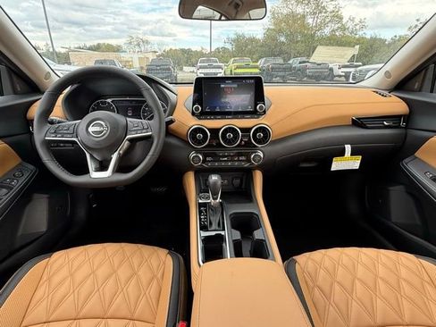 New 2025 Nissan Sentra SV w/ SV Premium Package image 18