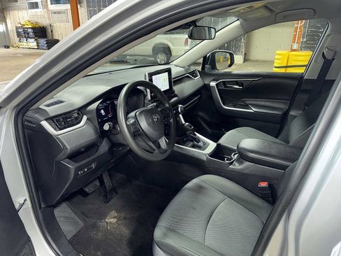 Certified 2024 Toyota RAV4 XLE image 28