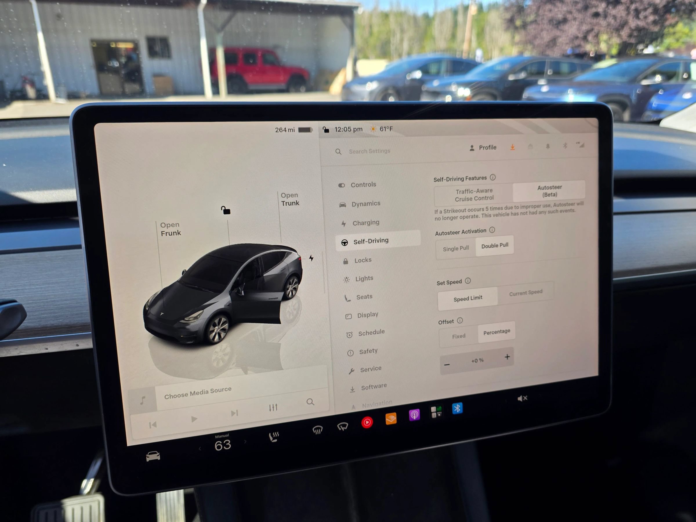 Used 2023 Tesla Model Y Long Range AWD/4WD image 56