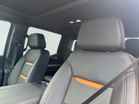 New 2026 GMC Sierra 1500 AT4 w/ AT4 Premium Package AWD/4WD image 10