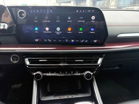 Used 2024 Chevrolet Traverse RS w/ LPO, Floor Liner Package image 34