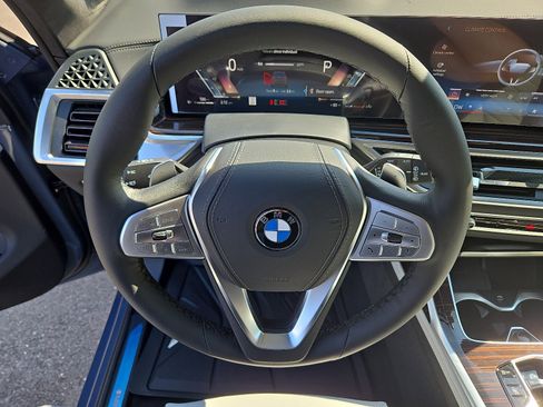 New 2026 BMW X7 xDrive40i image 8