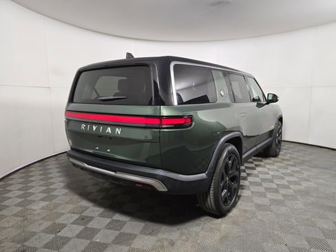 Used 2023 Rivian R1S Adventure AWD/4WD image 5