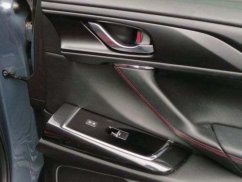 Certified 2022 MAZDA CX-9 Carbon Edition AWD/4WD image 41