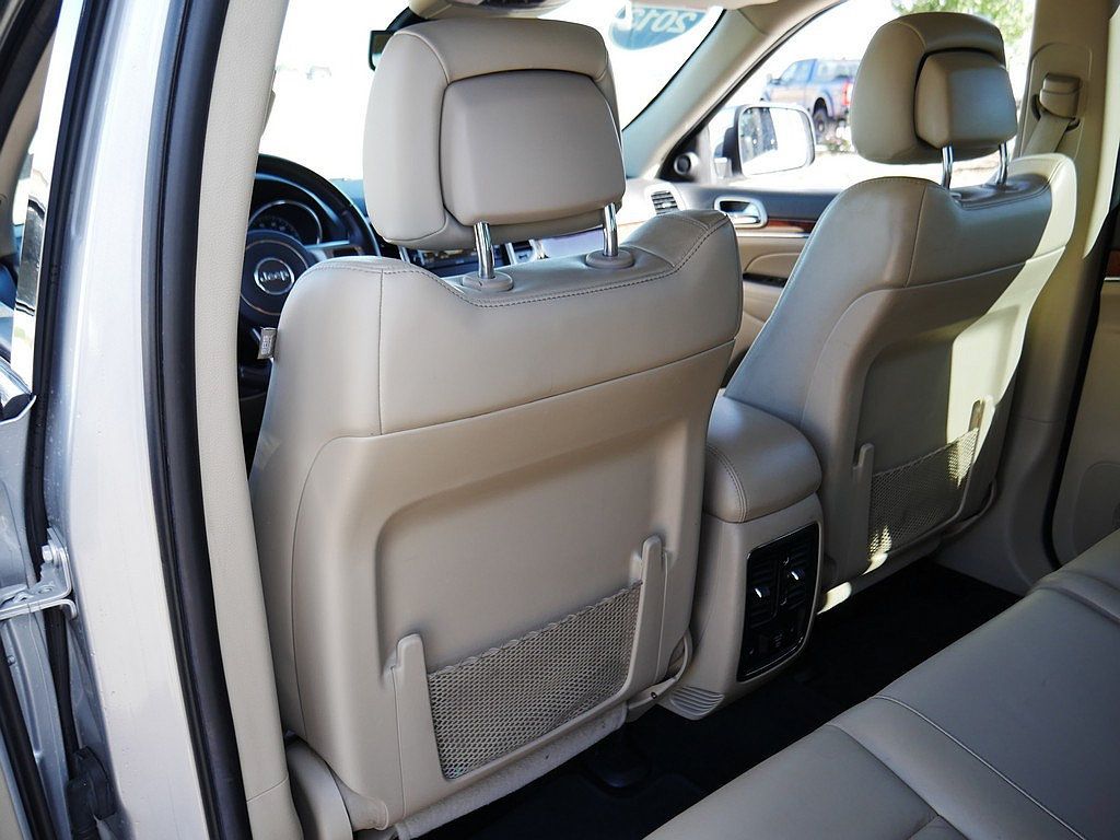 Used 2013 Jeep Grand Cherokee Limited AWD/4WD image 14