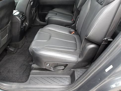 Used 2022 Hyundai Palisade Limited w/ Cargo Package AWD/4WD image 11