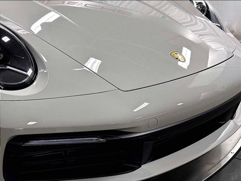 Used 2021 Porsche 911 Carrera RWD image 31