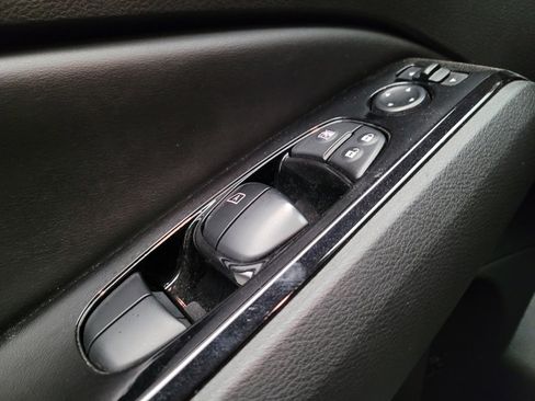 Used 2024 Nissan Altima 2.5 SR FWD image 27
