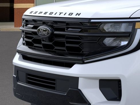 New 2026 Ford Expedition Max Platinum AWD/4WD image 17