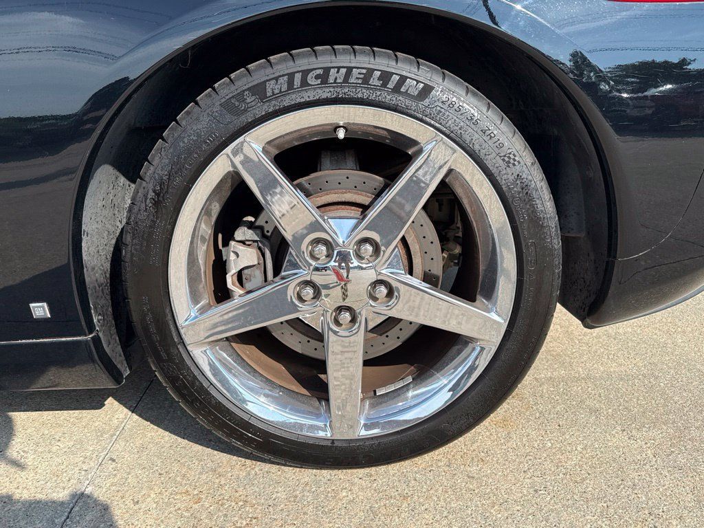 Used 2008 Chevrolet Corvette Coupe w/ Preferred Equipment Group RWD image 60