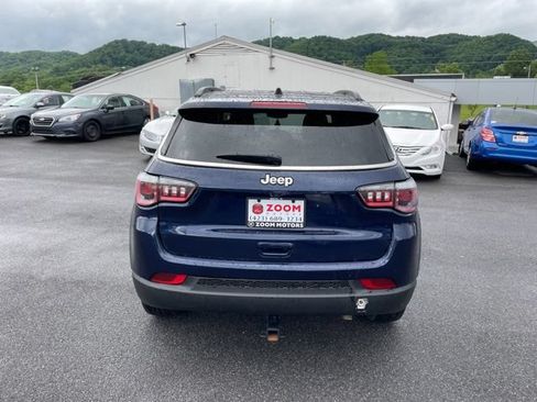 Used 2020 Jeep Compass Latitude FWD image 7