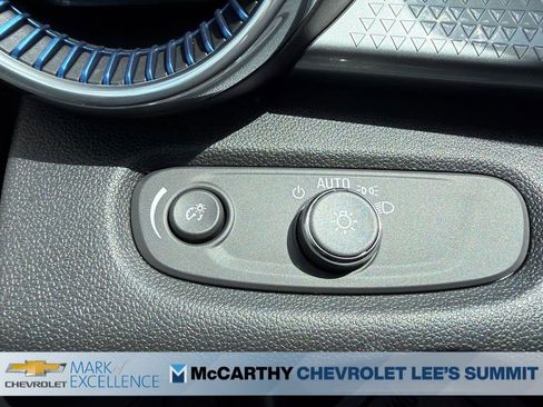 New 2026 Chevrolet Trax LT FWD image 17