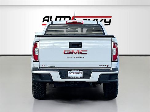 Used 2022 GMC Canyon AT4 w/ Trailering Package image 6