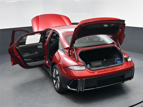 New 2025 Hyundai Ioniq 6 SE image 15