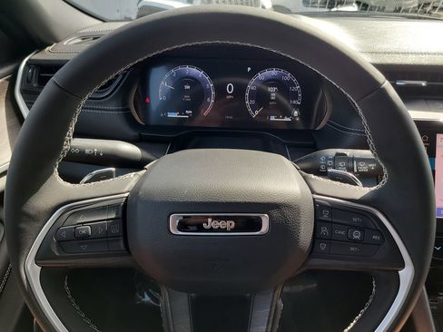 New 2026 Jeep Grand Cherokee L Limited AWD/4WD image 33