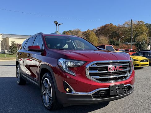 Used 2020 GMC Terrain SLT w/ Preferred Package image 5