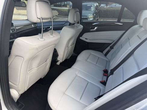 Used 2016 Mercedes-Benz E 350 Sedan image 19