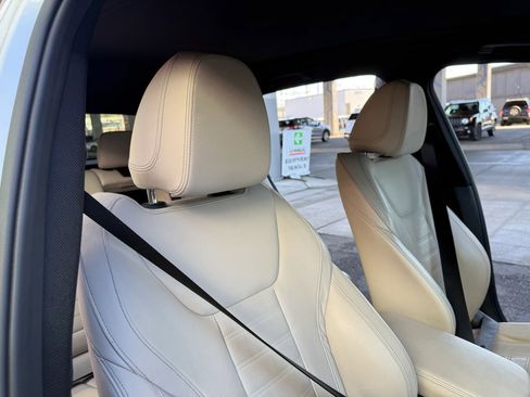 Used 2018 BMW X3 xDrive30i AWD/4WD image 24