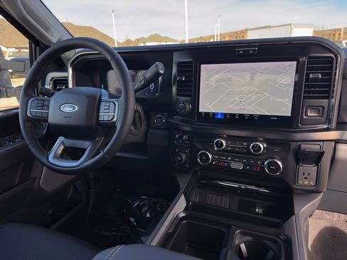 New 2026 Ford F250 Lariat w/ Lariat Ultimate Package image 28