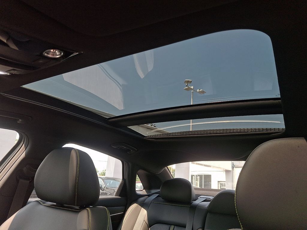 New 2026 Kia K5 GT FWD image 12