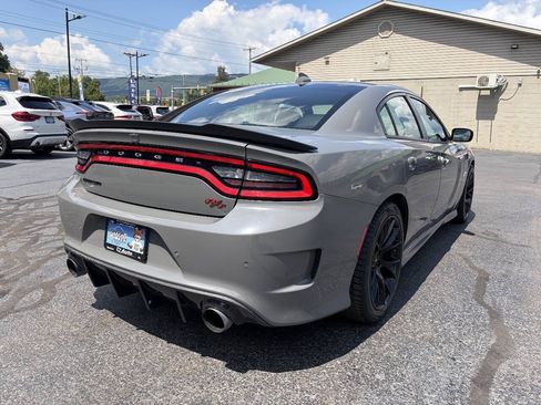 Used 2018 Dodge Charger R/T Scat Pack w/ Dynamics Package RWD image 9
