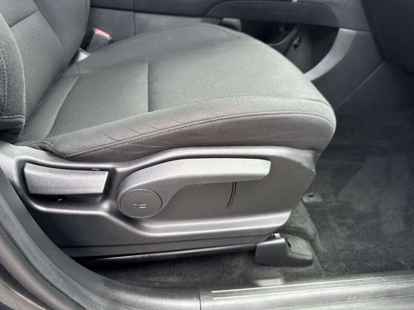 Used 2026 Hyundai Santa Fe SE FWD image 39
