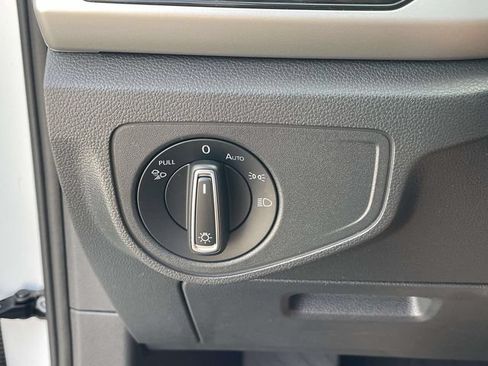 Certified 2023 Volkswagen Atlas SE FWD image 24